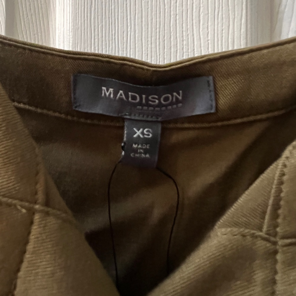 Madison Button Dress - Picture 3 of 4